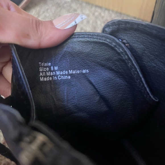 Madden Girl Combat Boots - Picture 5 of 5